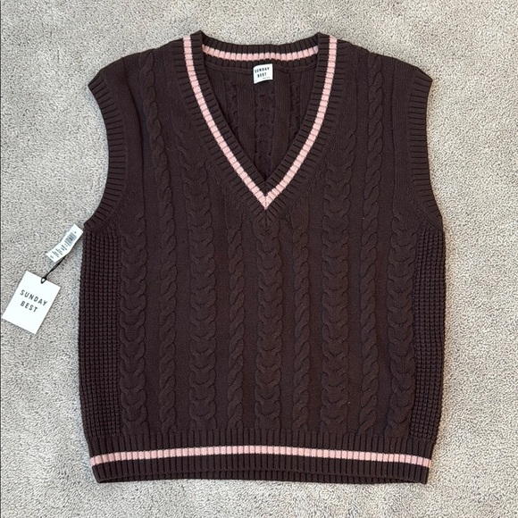 Aritzia Sunday Best Winston Long Sweater Vest | XL | Mocha Brown & Rose Pink - Picture 2 of 8